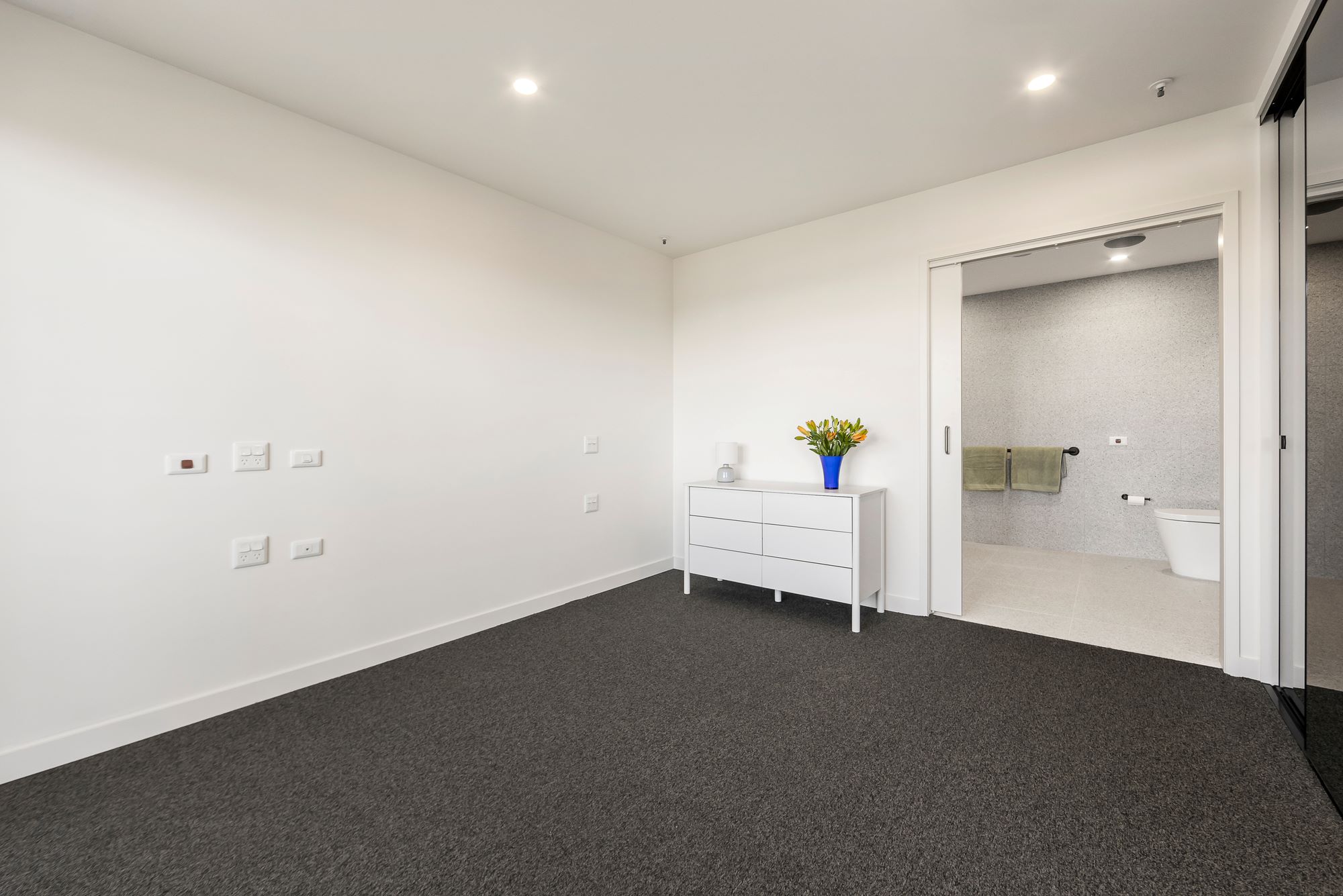 Esen, Maribyrnong - SDA - High Physical Support & Fully Accessible — Home image 9