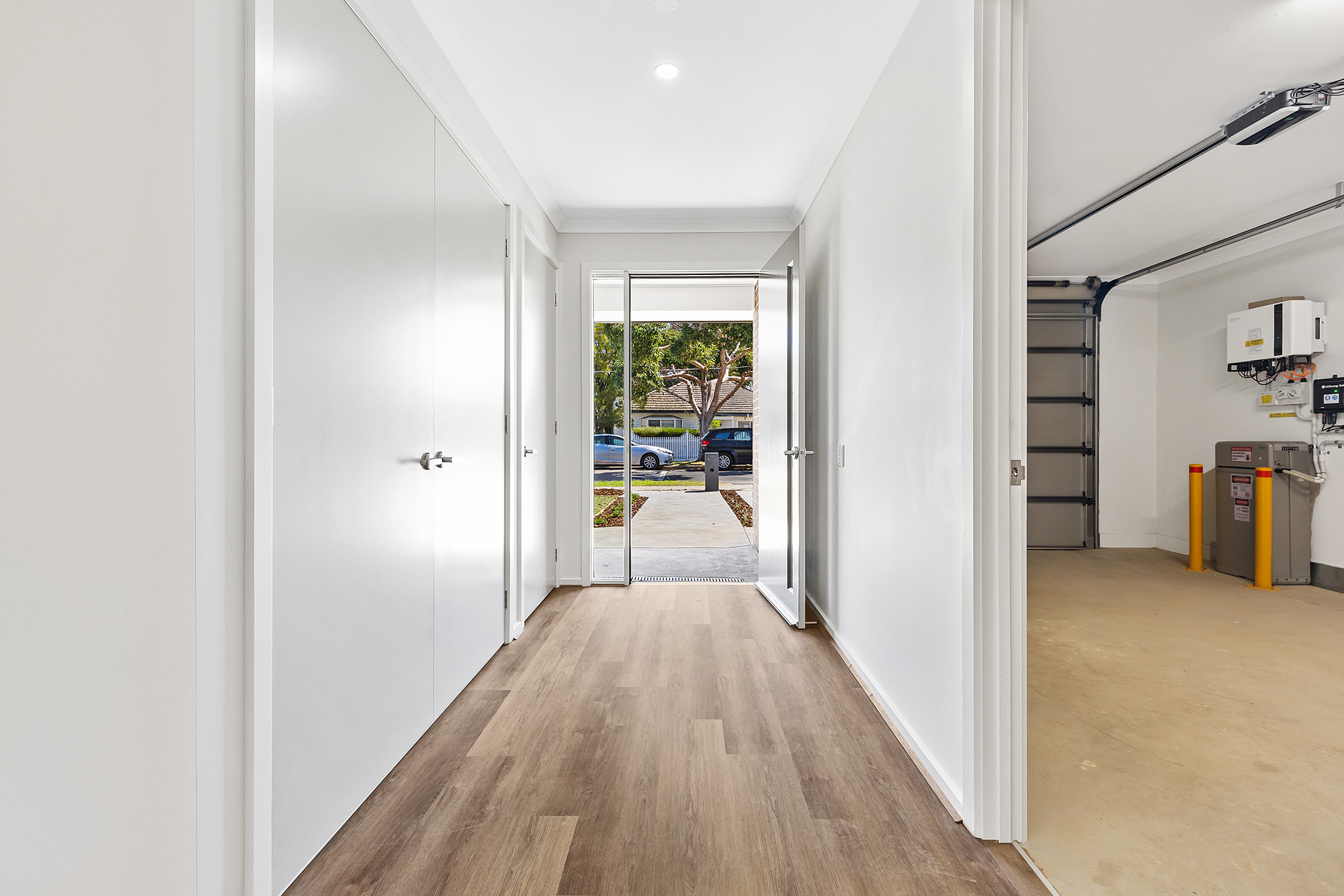 Move in by July! 2 Bed High Physical Support House in Moorabbin — Home image 8