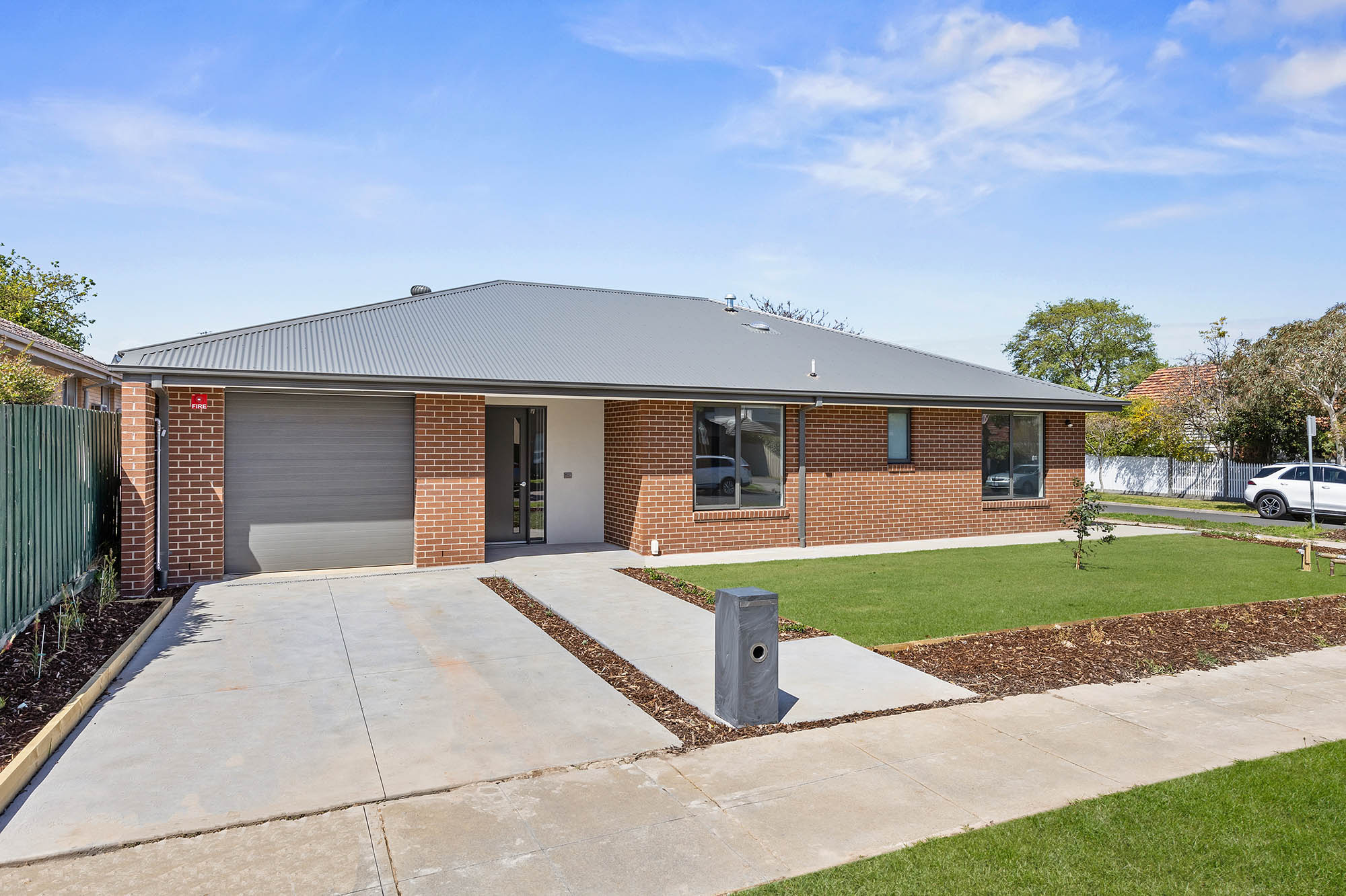Move in by July! 2 Bed High Physical Support House in Moorabbin — Home image 9