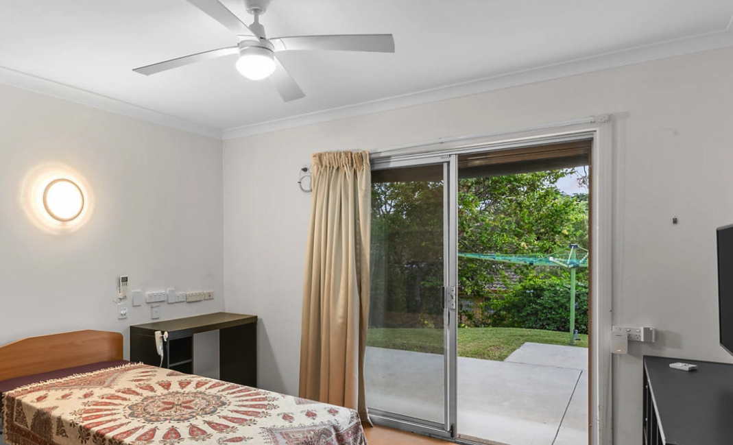 Sunnybank Hills — Home image 4