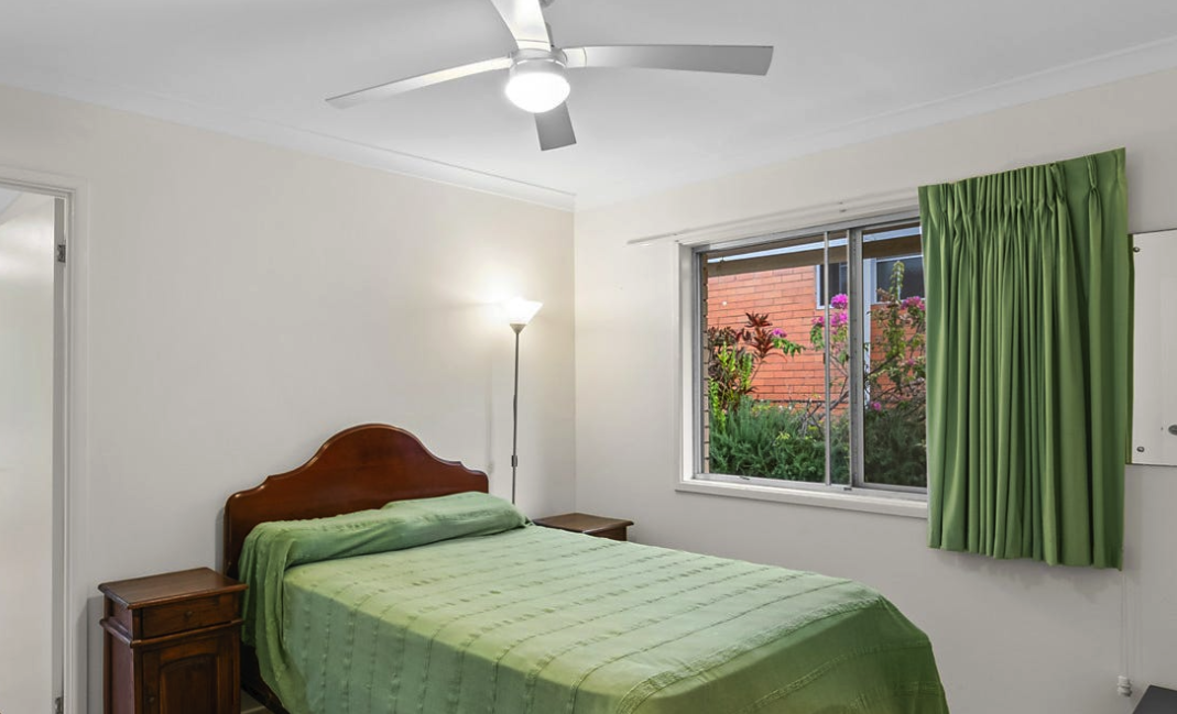Sunnybank Hills — Home image 8
