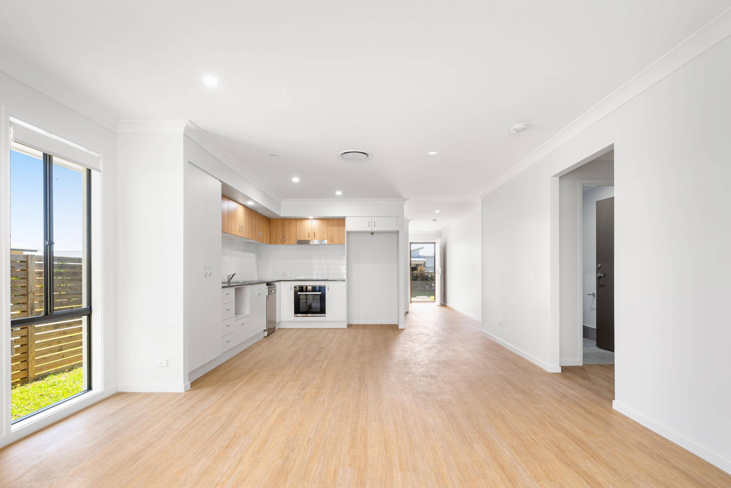 Deebing Heights Ipswich, Qld - Improved Livability House — Home image 5