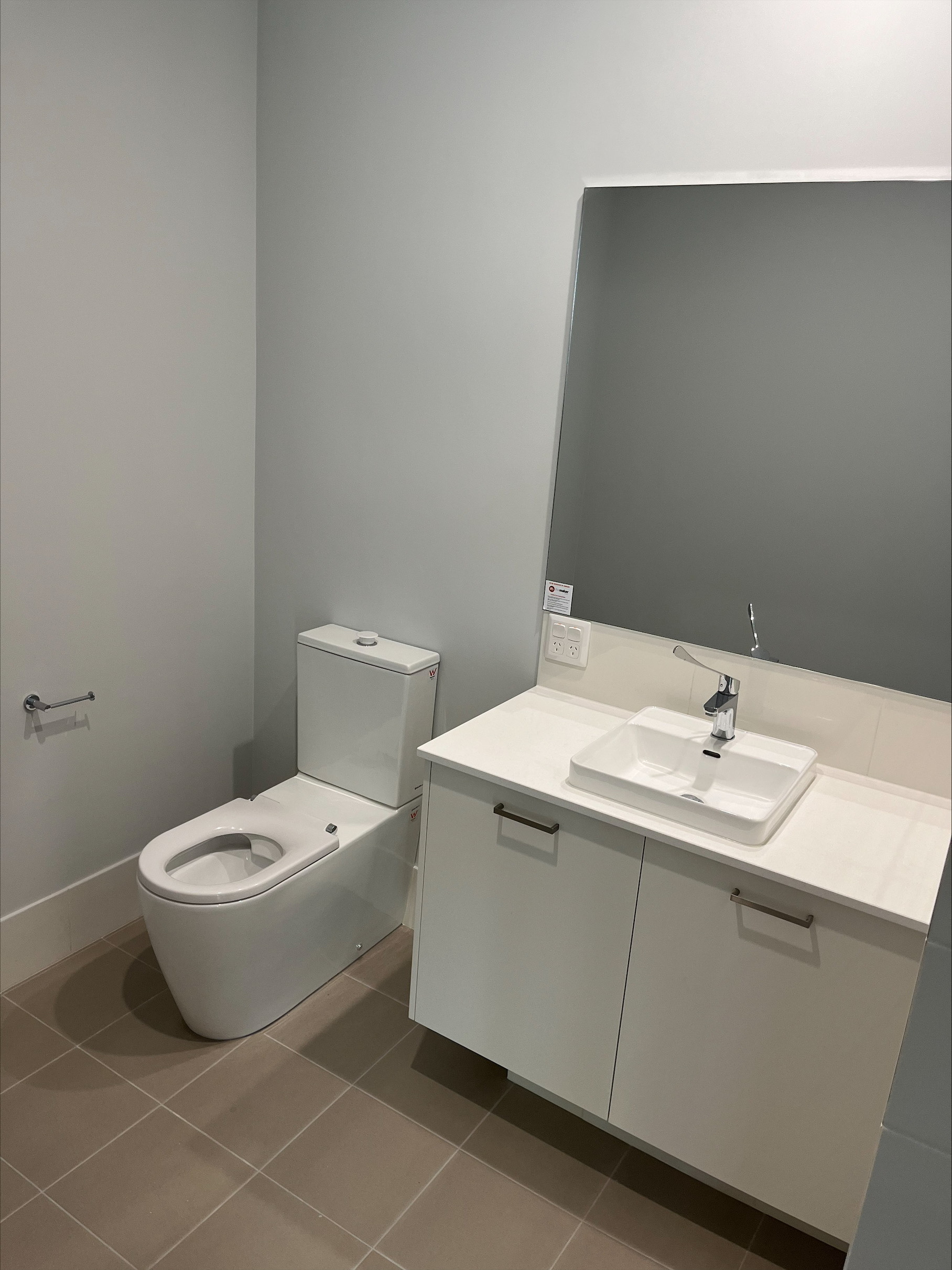 Henley Brook Improved Livability Home - 2 bed — Home image 4