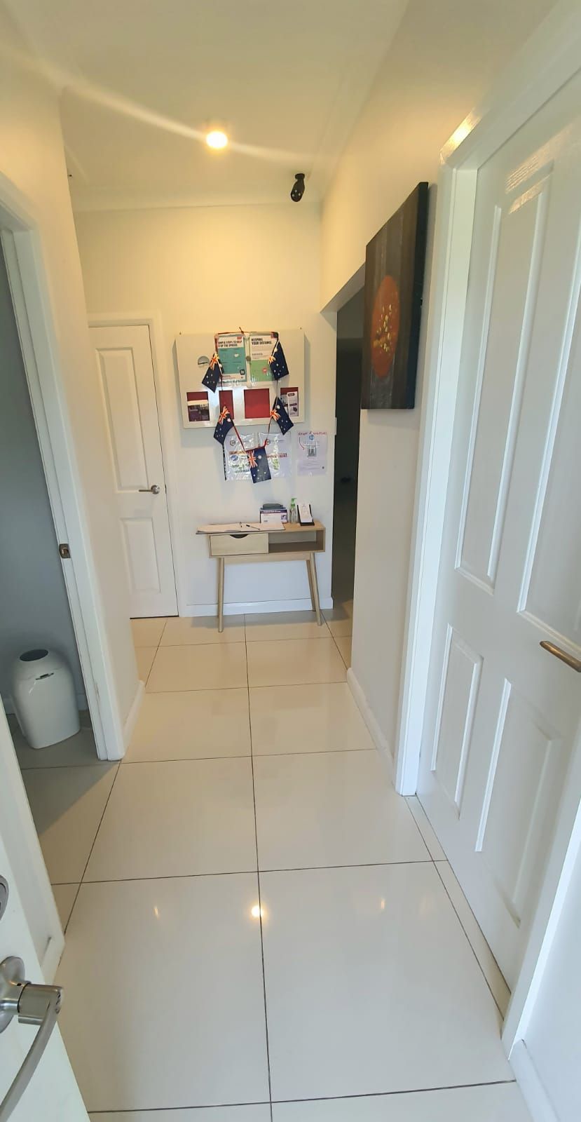 Spacious, Newly Renovated 4 Bedroom house in Guildford — Home image 14