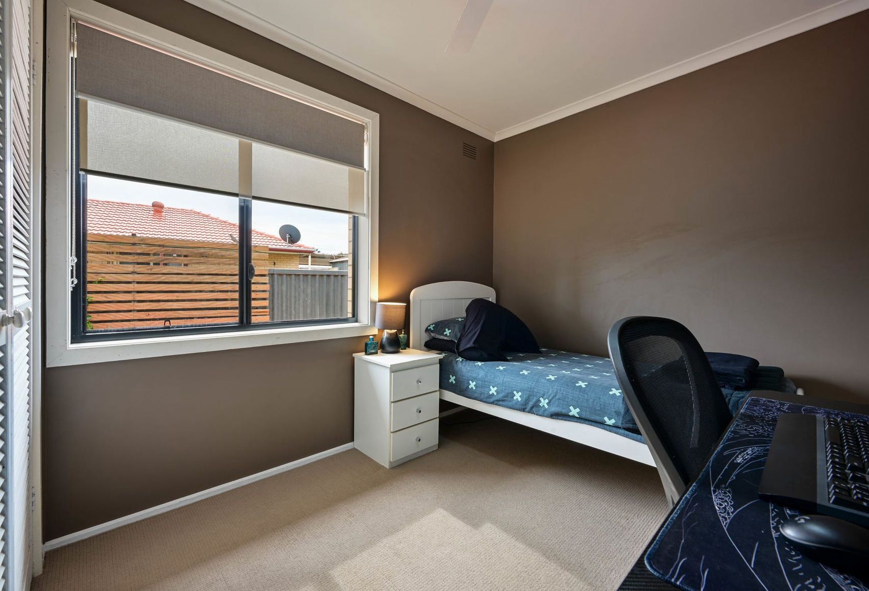 Desirable House with Extensive Upgrades — Home image 9