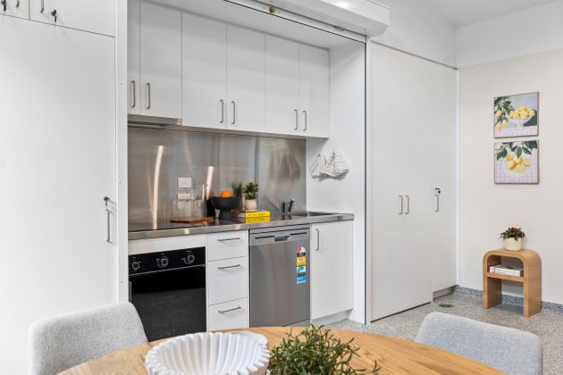 Carrum Downs - Deluxe Single Occupancy Robust Villas — Home image 5