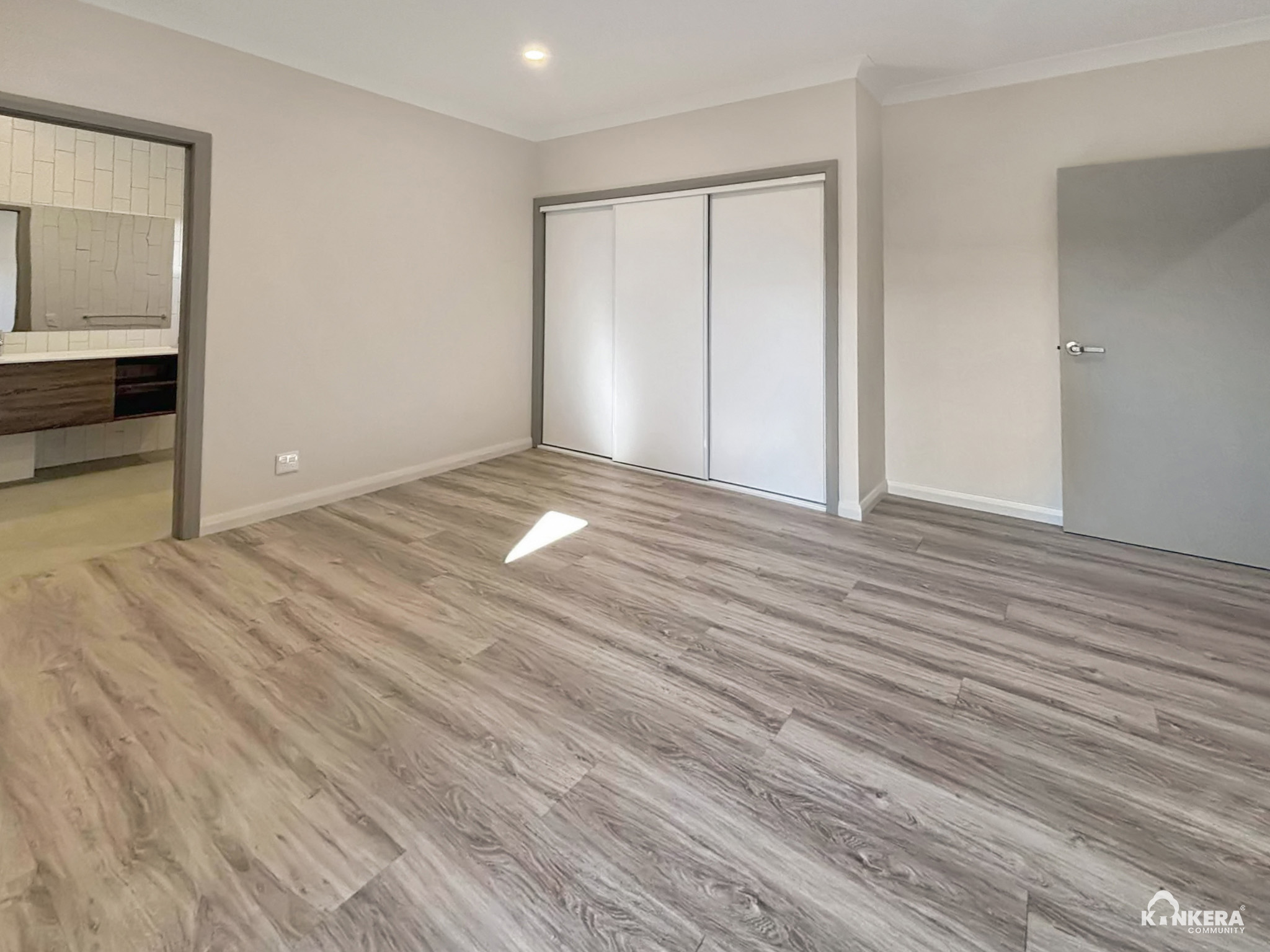 Broken Hill House — Home image 15