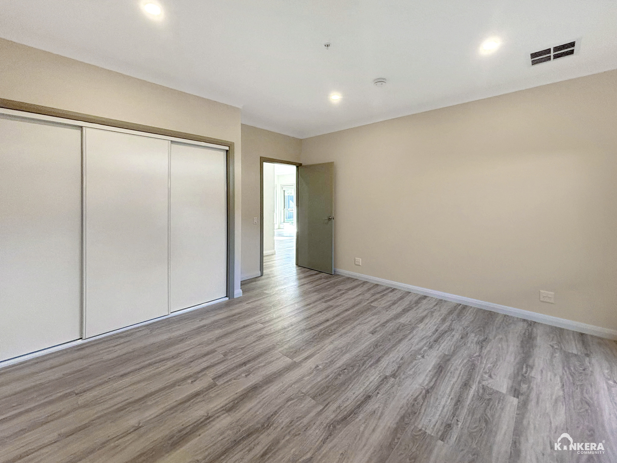 Broken Hill House — Home image 17
