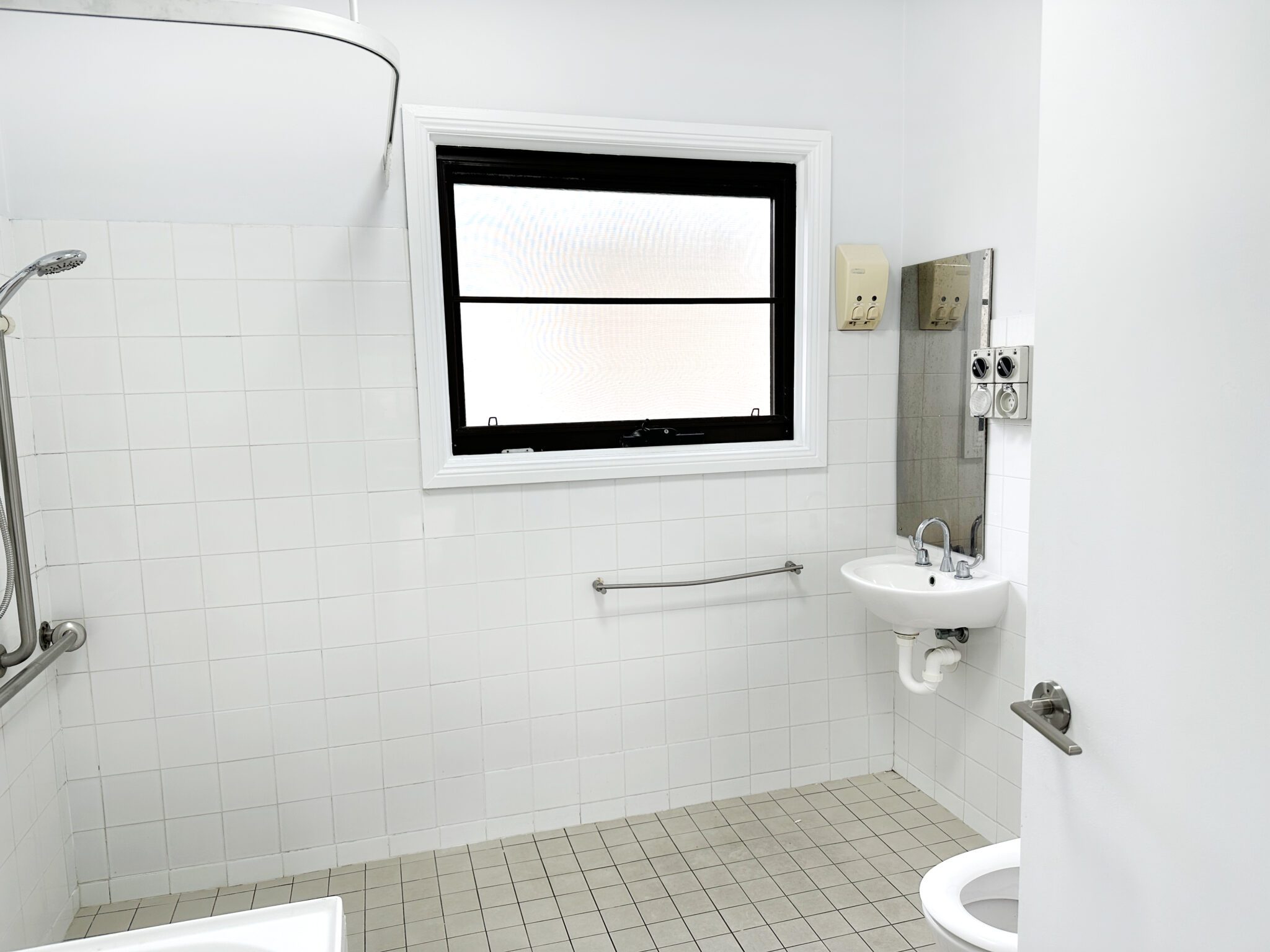 Disability accommodation Caringbah 11-322 — Home image 6