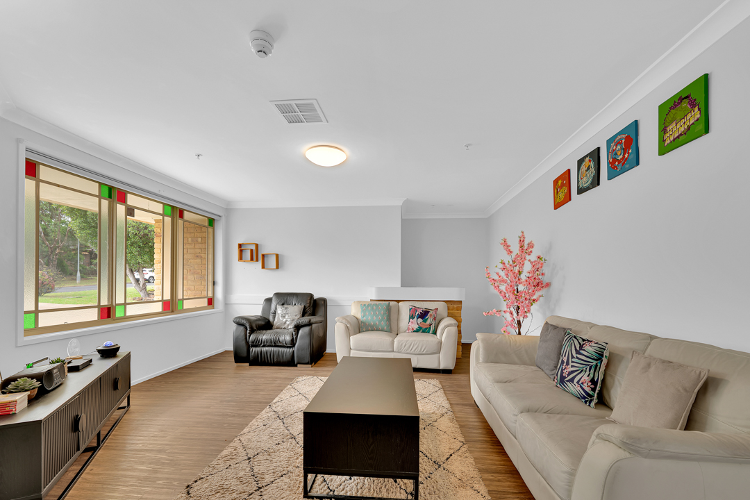 Comfortable & Accessible Living in Ingleburn — Home image 4