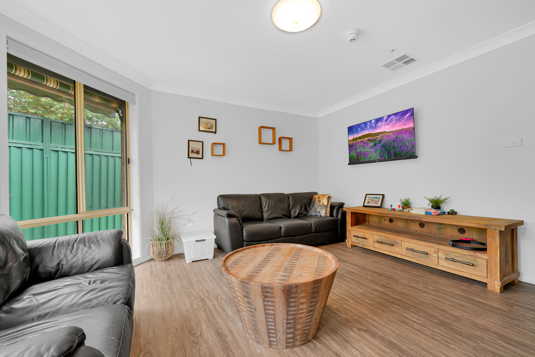 Comfortable & Accessible Living in Ingleburn — Home image 6