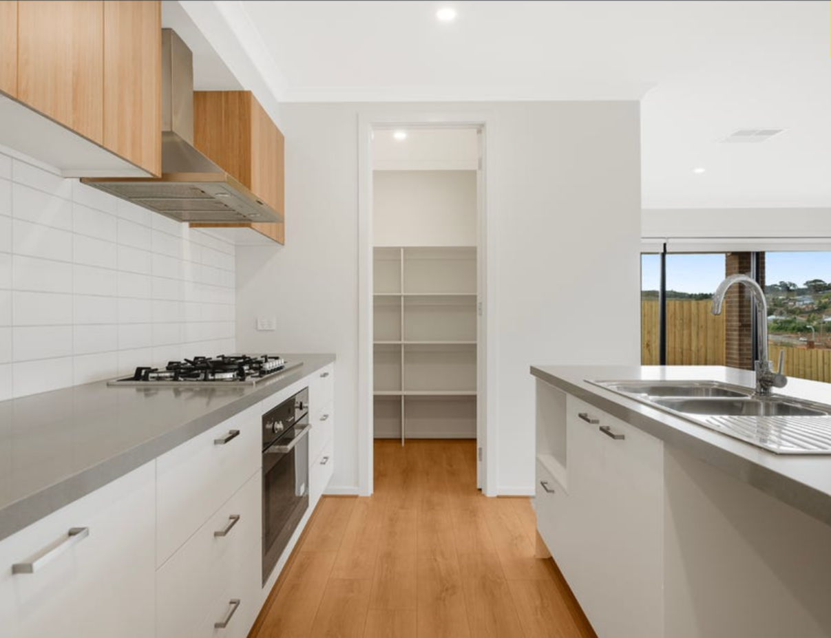 SIL House withImmediate Capacity In Bacchas Marsh — Home image 3