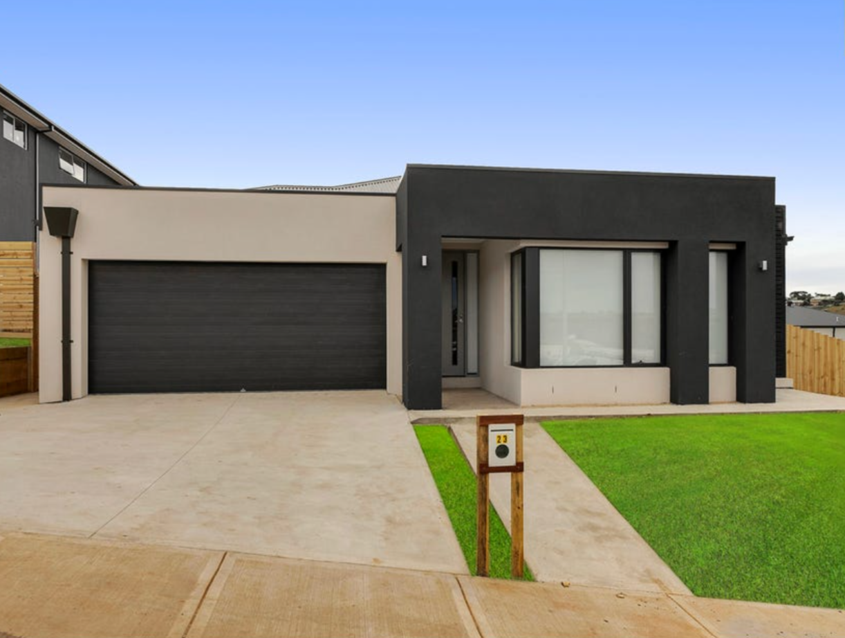 SIL House withImmediate Capacity In Bacchas Marsh — Home image 4