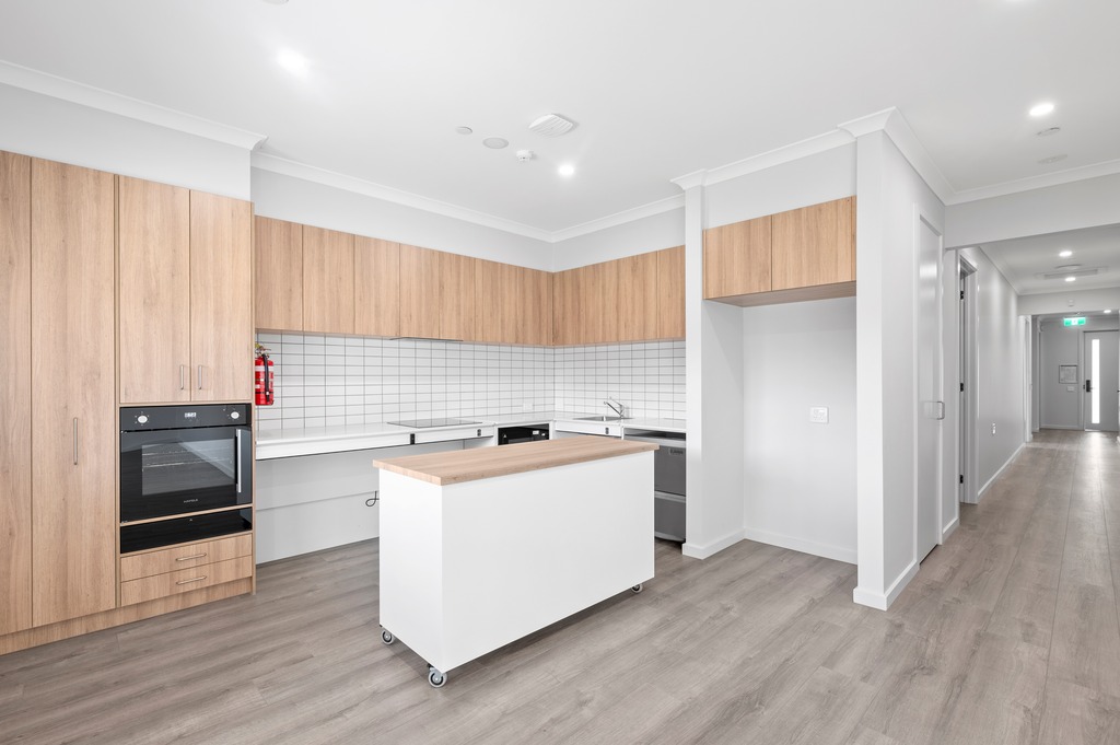 Cranbourne (Circle Dve Sth) — Home image 5