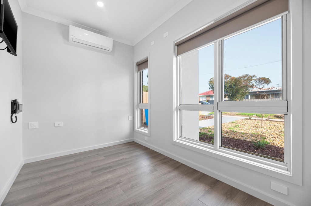 Cranbourne (Circle Dve Sth) — Home image 11