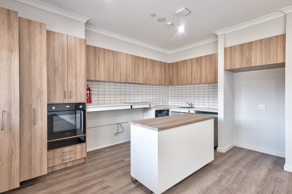 Cranbourne (Circle Dve Sth) — Home image 21