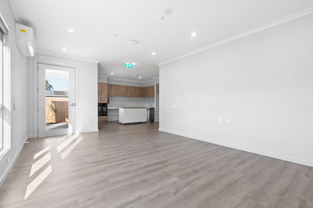 Modern High Physical Support SDA Home with Private Ensuites in Cranbourne — Home image 2