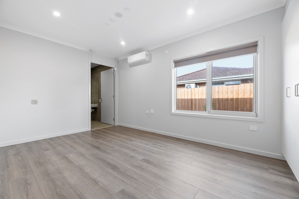 Modern High Physical Support SDA Home with Private Ensuites in Cranbourne — Home image 10