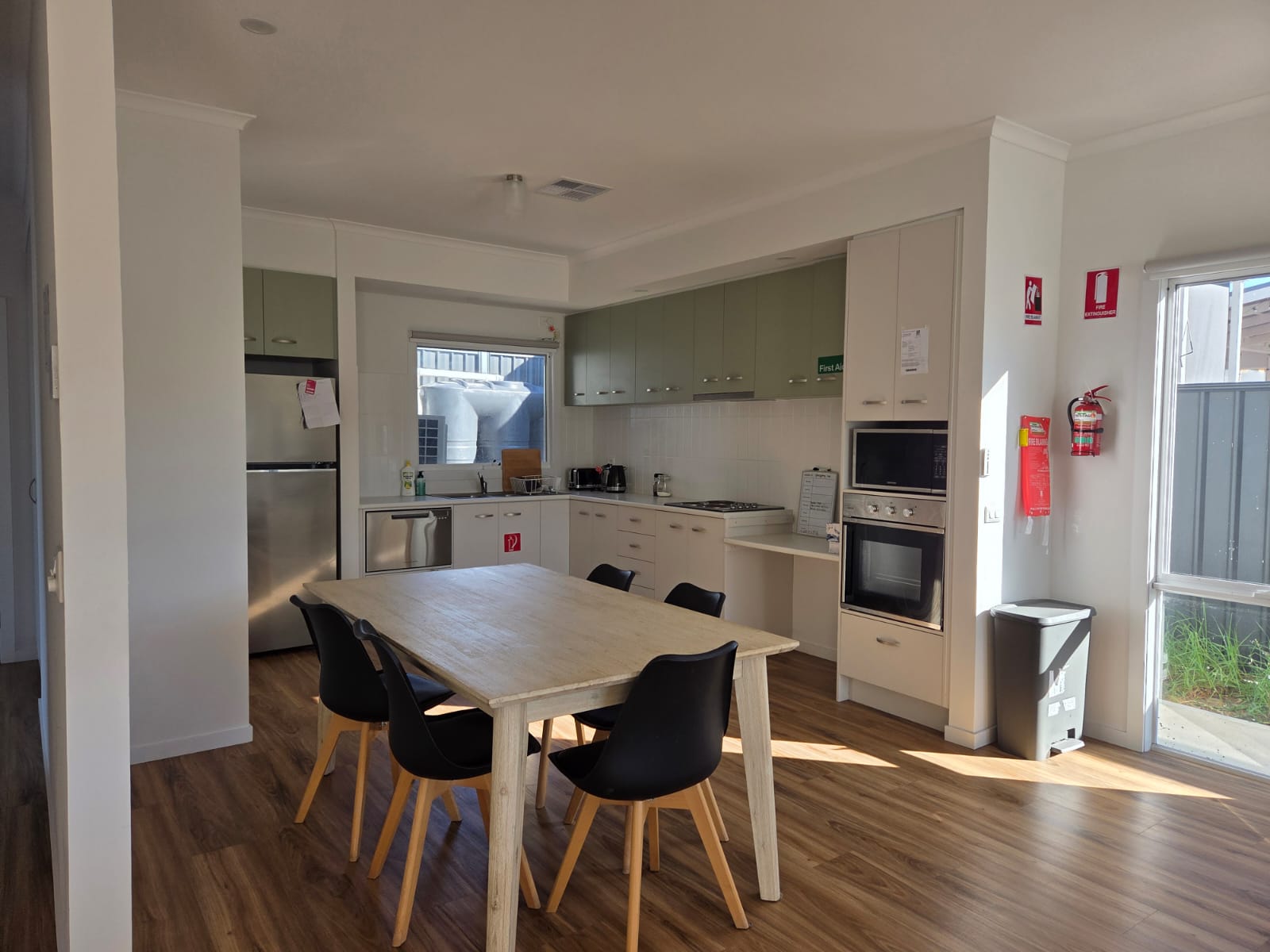 Beautiful 2 Bedroom SDA in Dover Gardens — Home image 10