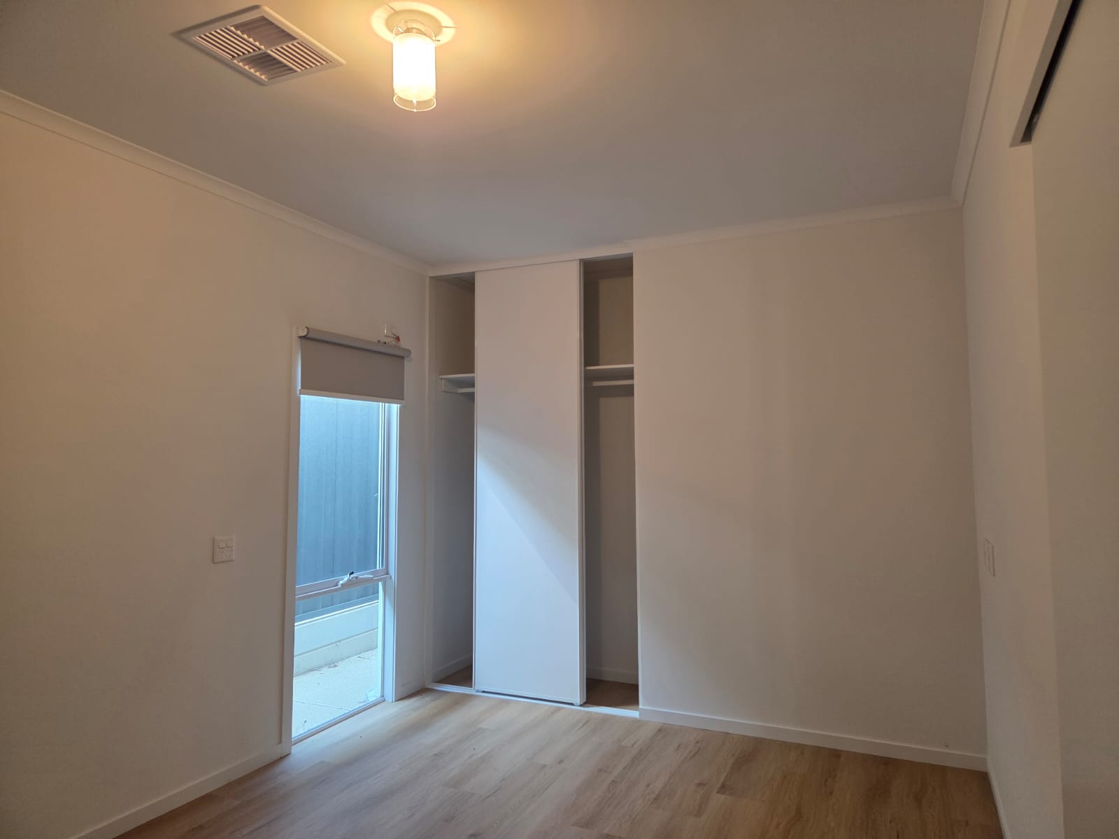 Beautiful 2 Bedroom SDA in Dover Gardens — Home image 14
