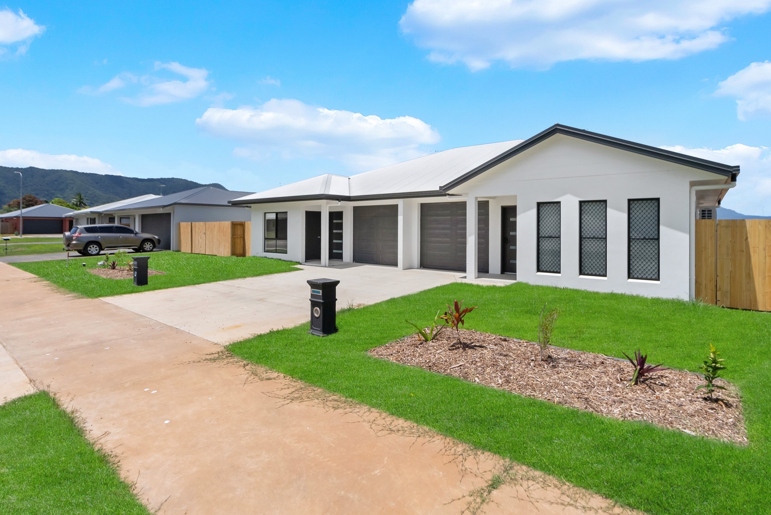 Edmonton QLD  Experience Independent Living: Robust or IL Duplex — Home image 2
