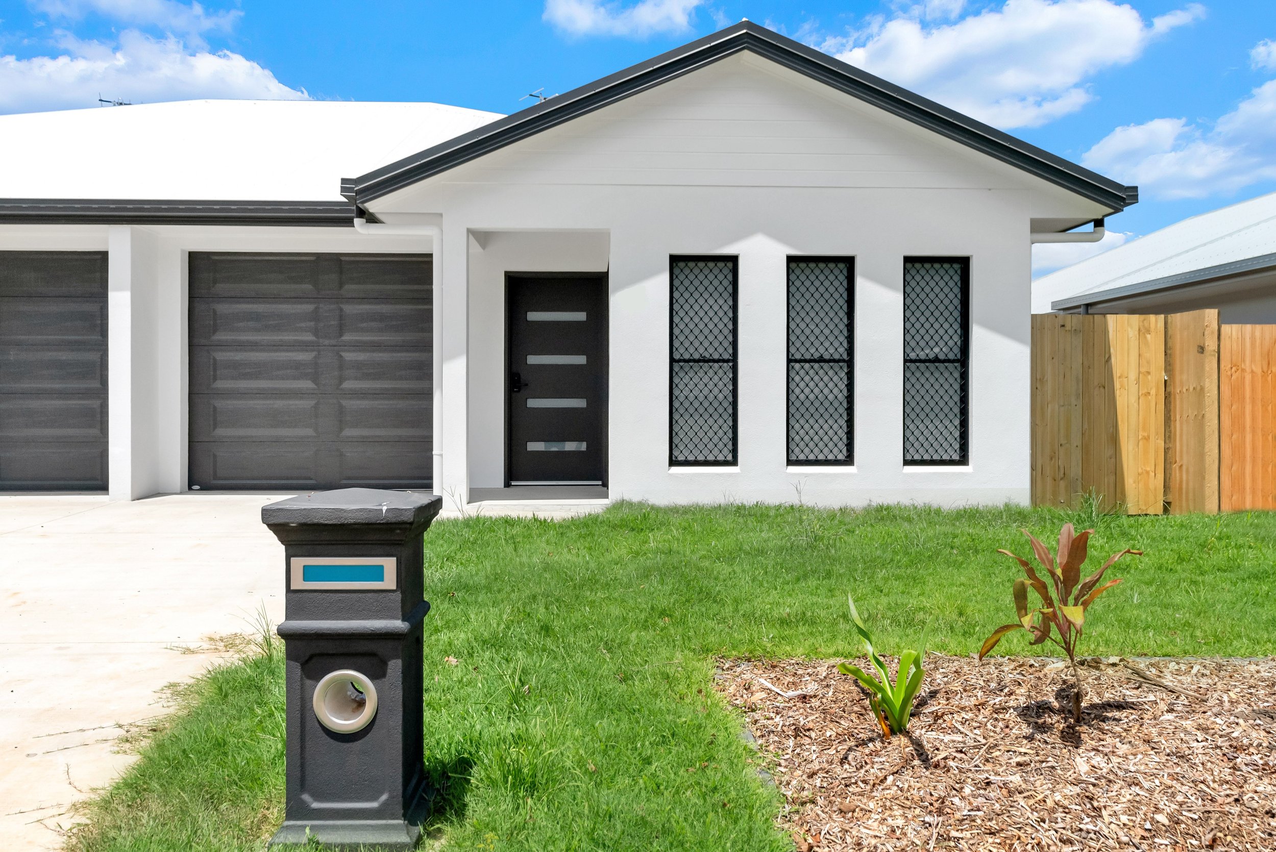 Edmonton QLD  Experience Independent Living: Robust or IL Duplex — Home image 3