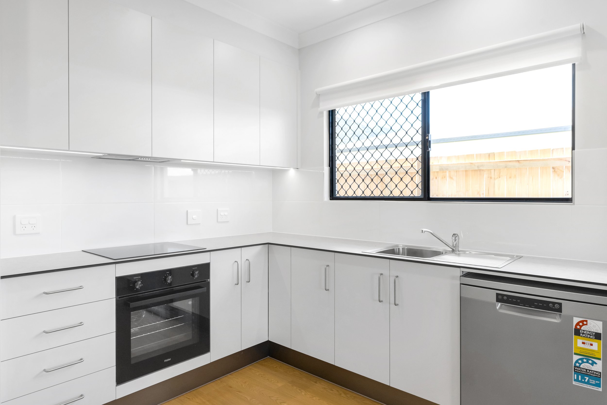 Edmonton QLD  Experience Independent Living: Robust or IL Duplex — Home image 10
