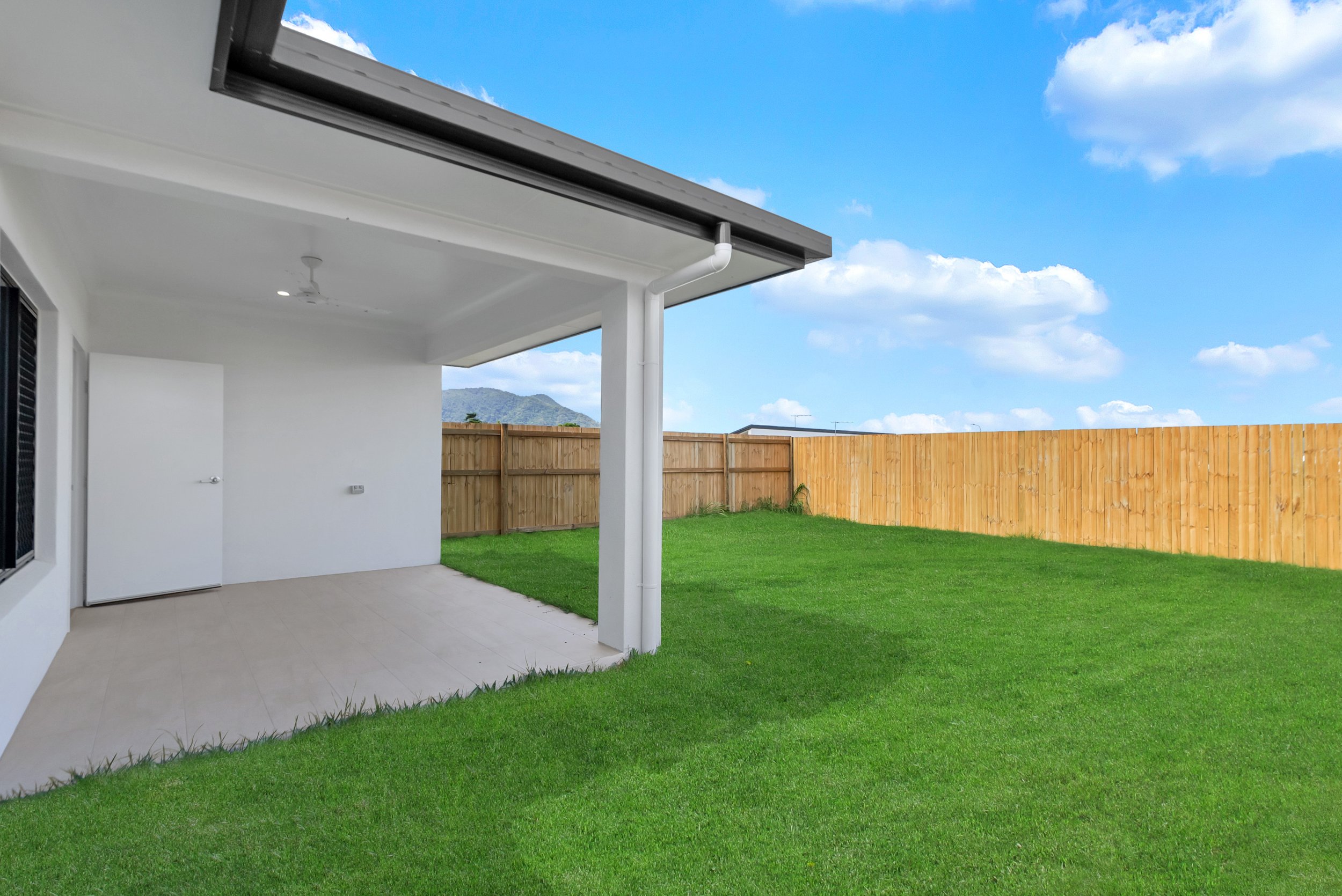Edmonton QLD  Experience Independent Living: Robust or IL Duplex — Home image 17