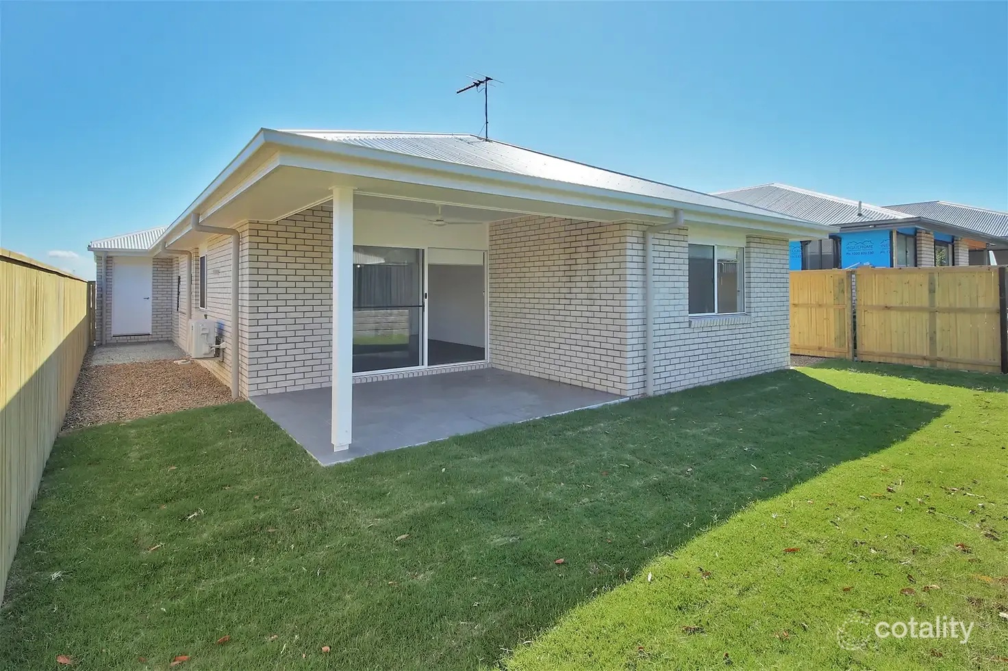 A lovely SIL / STA / MTA Accommodation in Park Ridge, QLD 4125 — Home image 14