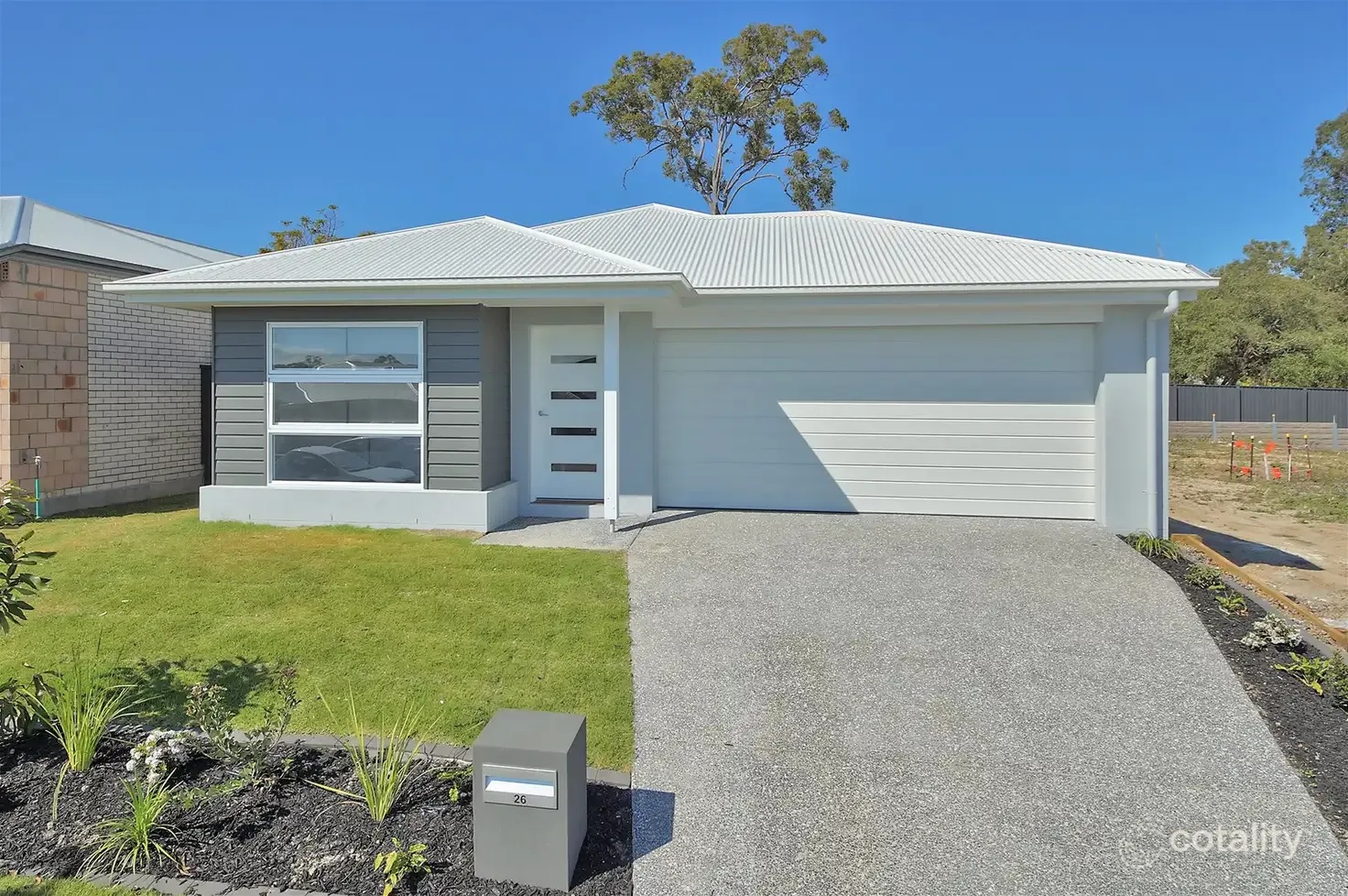 A lovely SIL / STA / MTA Accommodation in Park Ridge, QLD 4125 — Home image 3