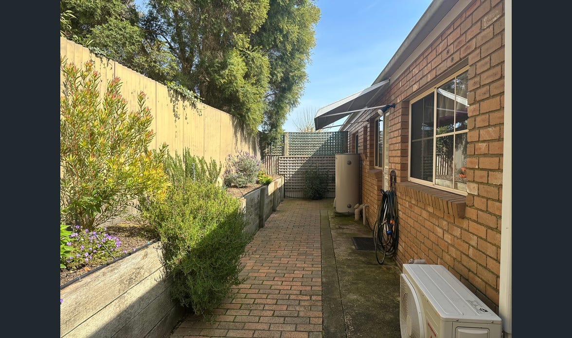 Accessible SIL Accommodation with Three Vacant Rooms on Moore Street, Colac VIC — Home image 5