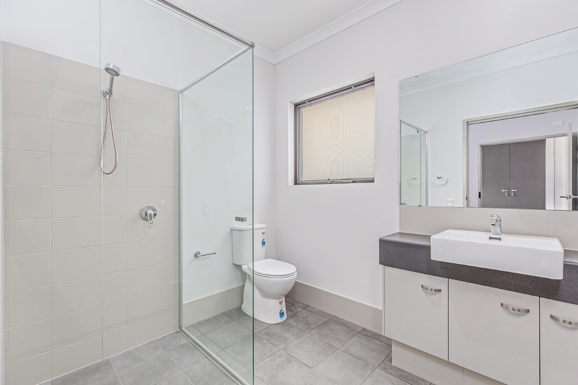 NEW to Haynes! 3 Bed + OOA Close to Shopping Centre! — Home image 3