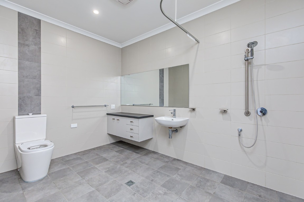 NEW to Haynes! 3 Bed + OOA Close to Shopping Centre! — Home image 9