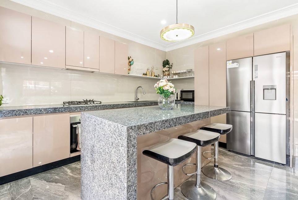 Accessible - Immaculately renovated SIL home in Kingsgrove — Home image 2