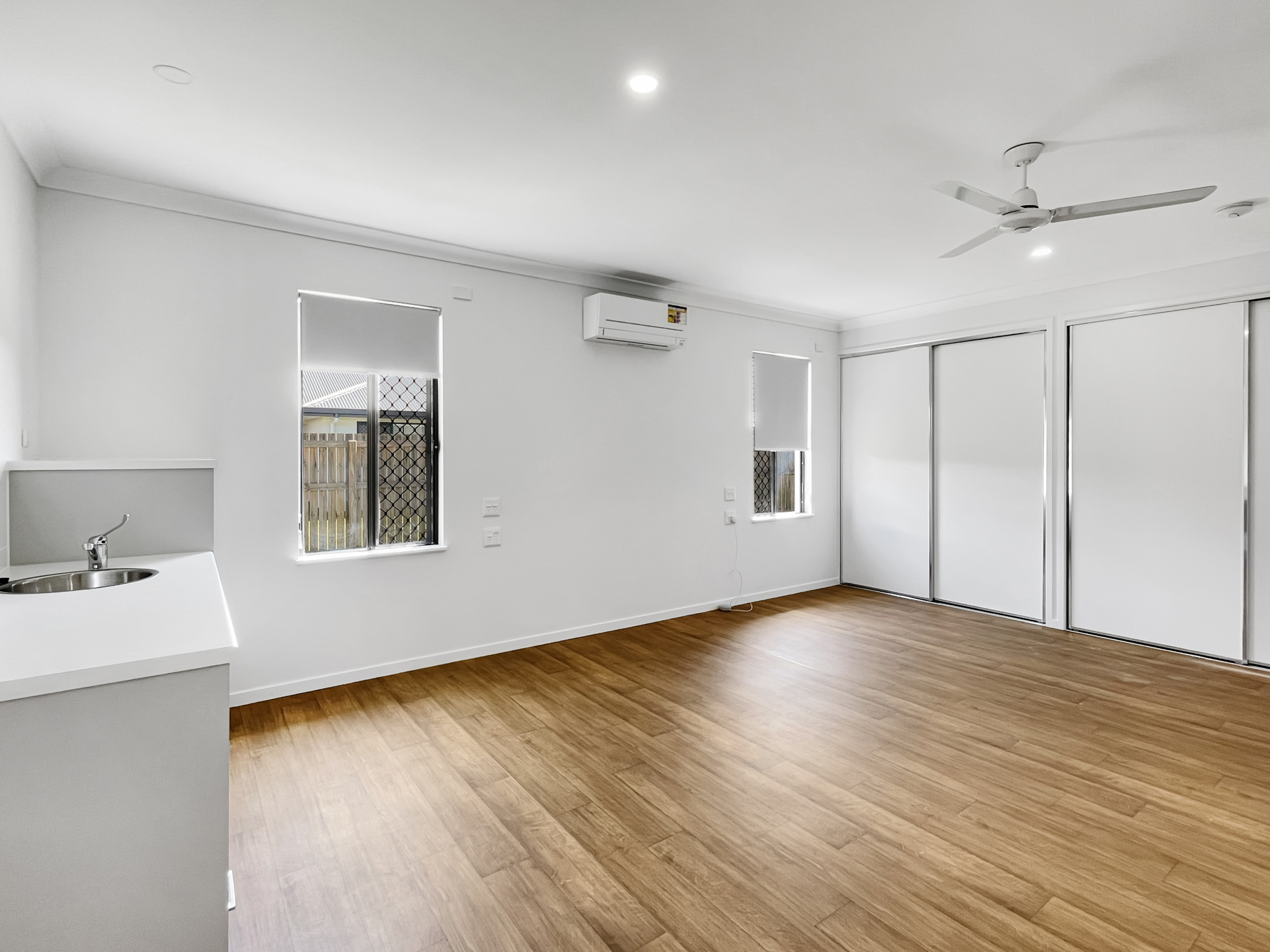 MOUNT LOW, TOWNSVILLE QLD - HIGH PHYSICAL SUPPORT HOUSE — Home image 3