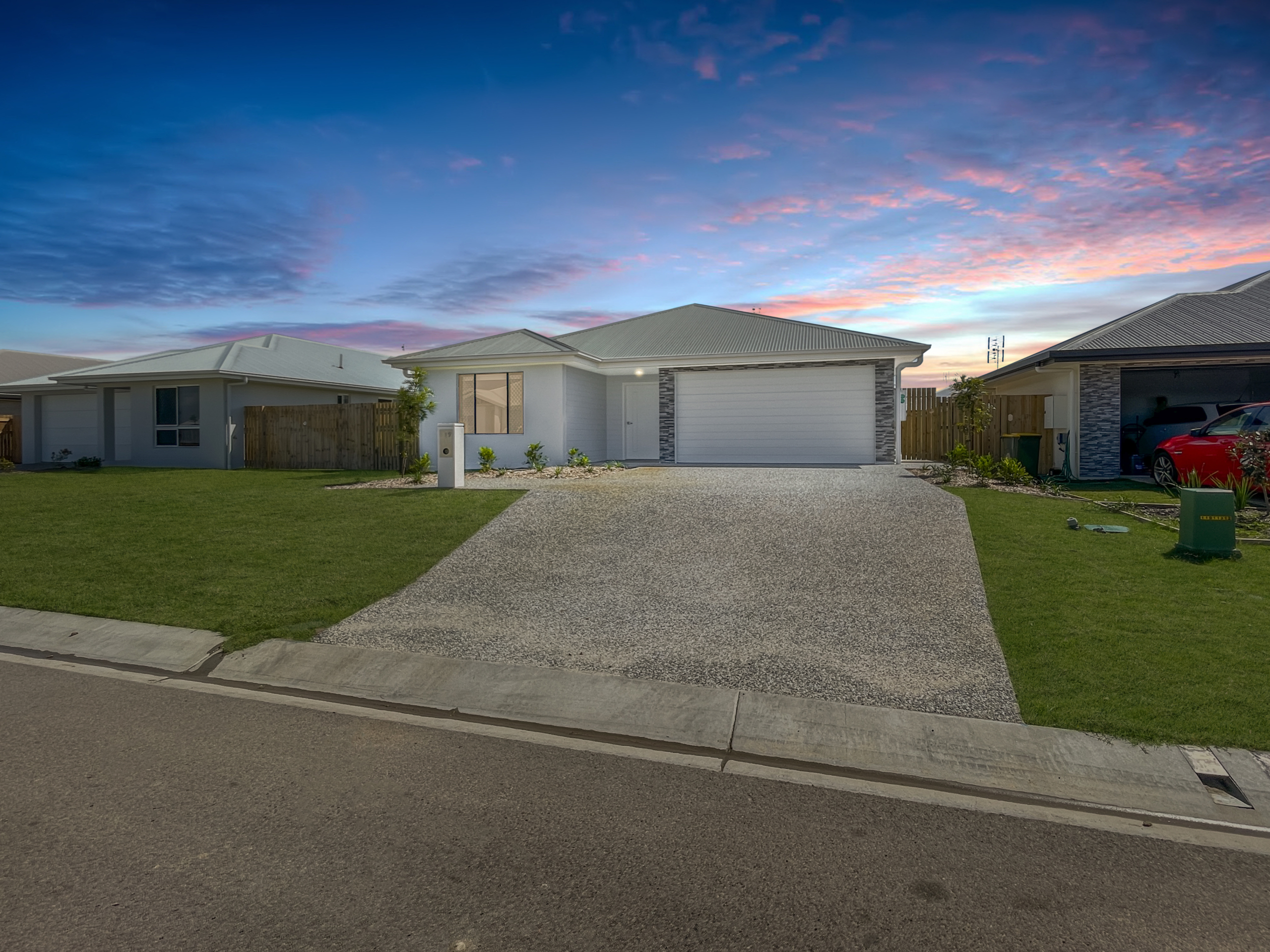 MOUNT LOW, TOWNSVILLE QLD - HIGH PHYSICAL SUPPORT HOUSE — Home image 4