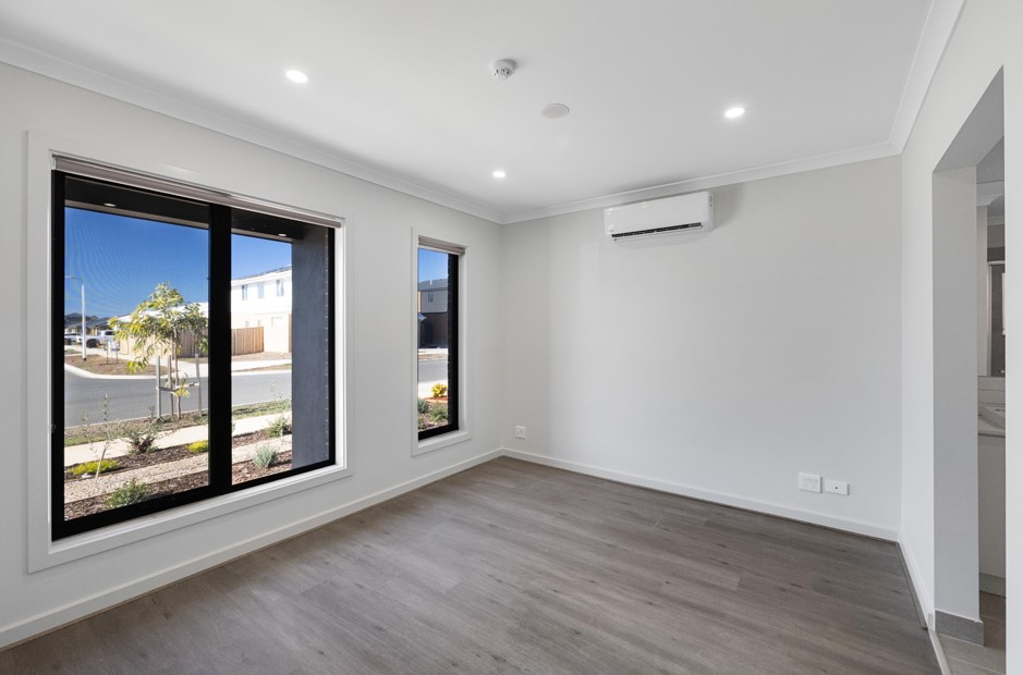 A Semi-Rural Atmosphere, with a Modern, Newly Built Lifestyle. — Home image 5