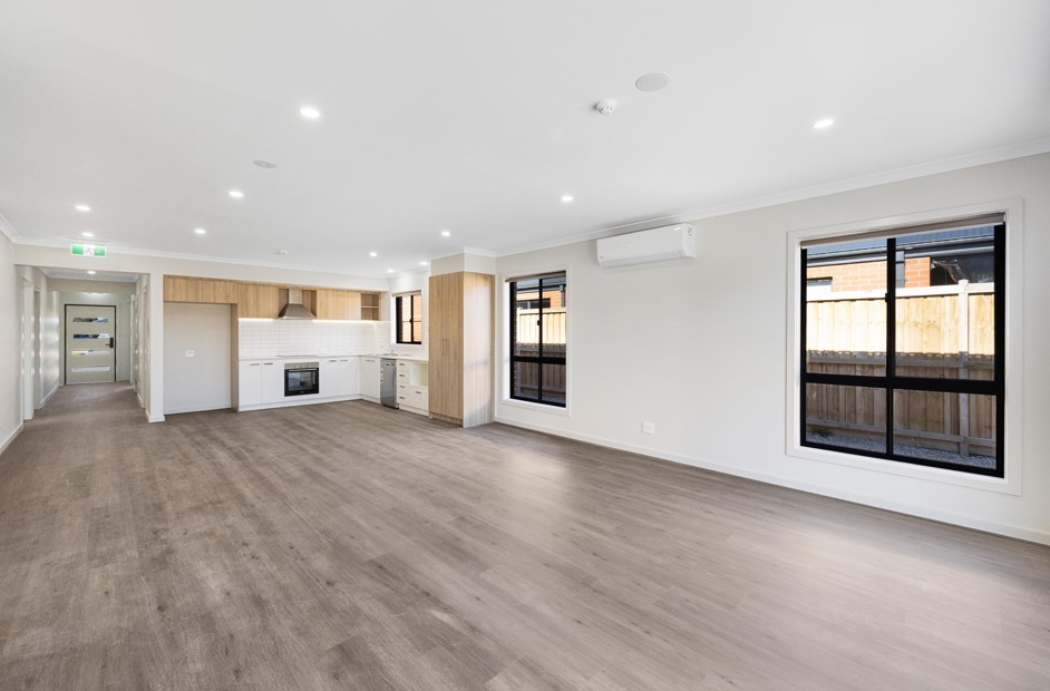 A Semi-Rural Atmosphere, with a Modern, Newly Built Lifestyle. — Home image 9