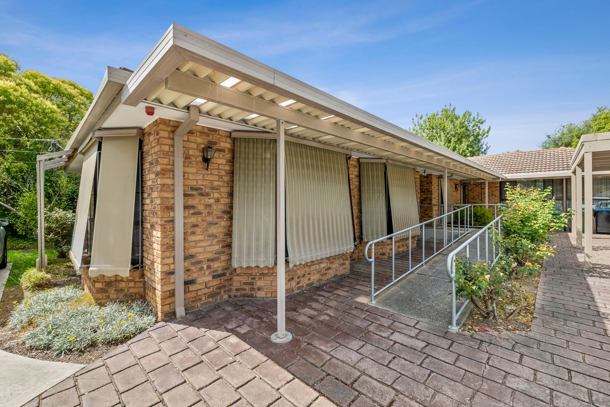 Simply delightful homey feeling in convenient Croydon — Home image 3