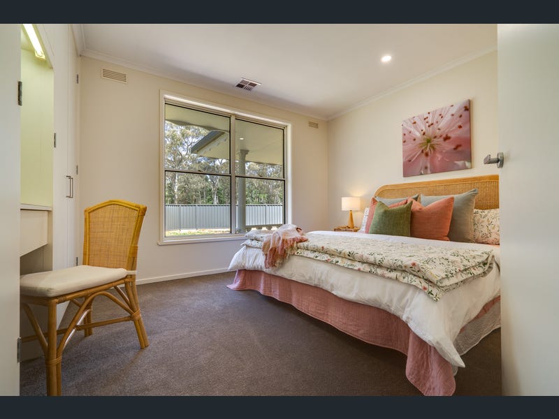New SIL House in Eaglehawk - Bendigo — Home image 5