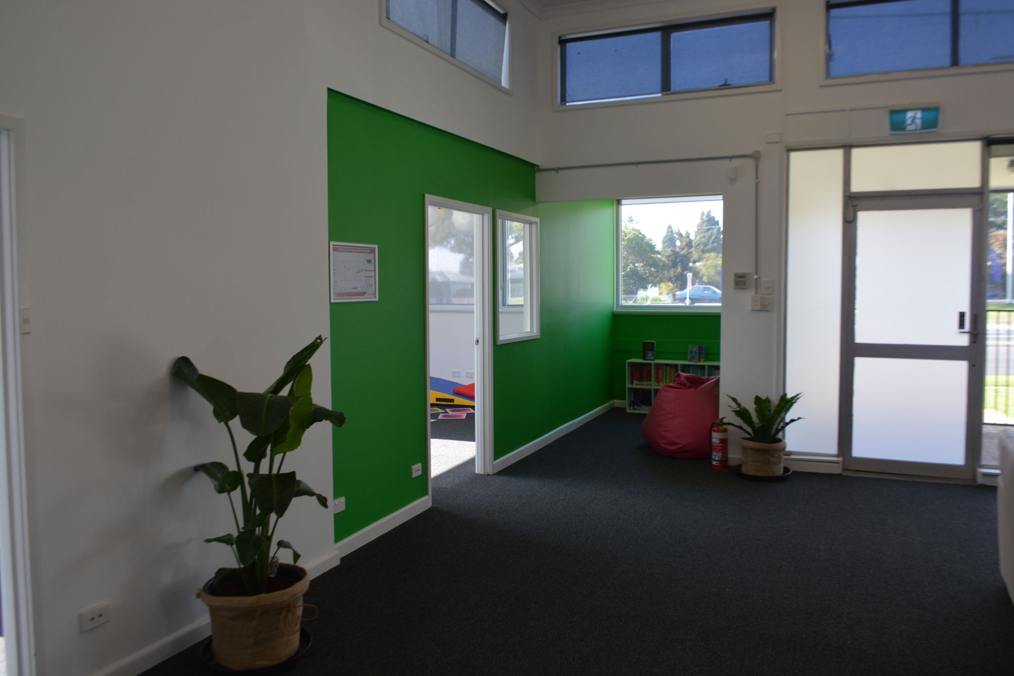 Big open plan friendly home lots of space! — Home image 2