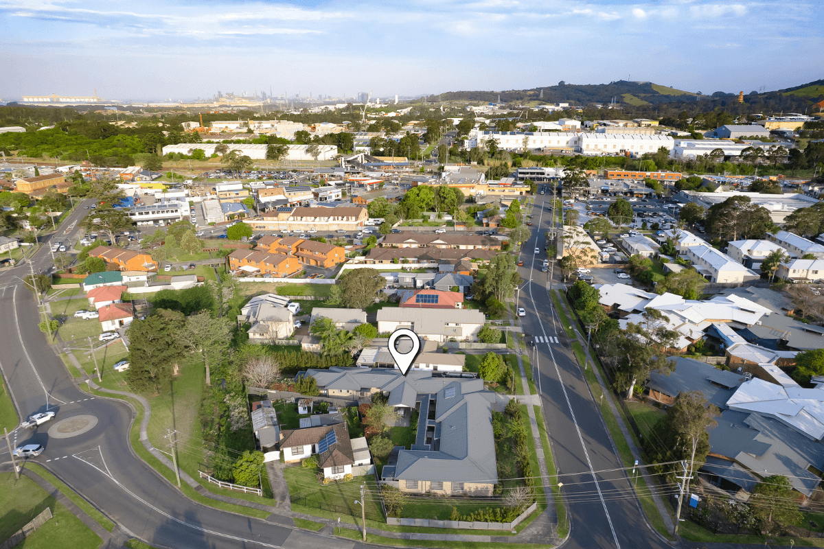 A new purpose-built villa just walking distance from shops and public transport — Home image 14