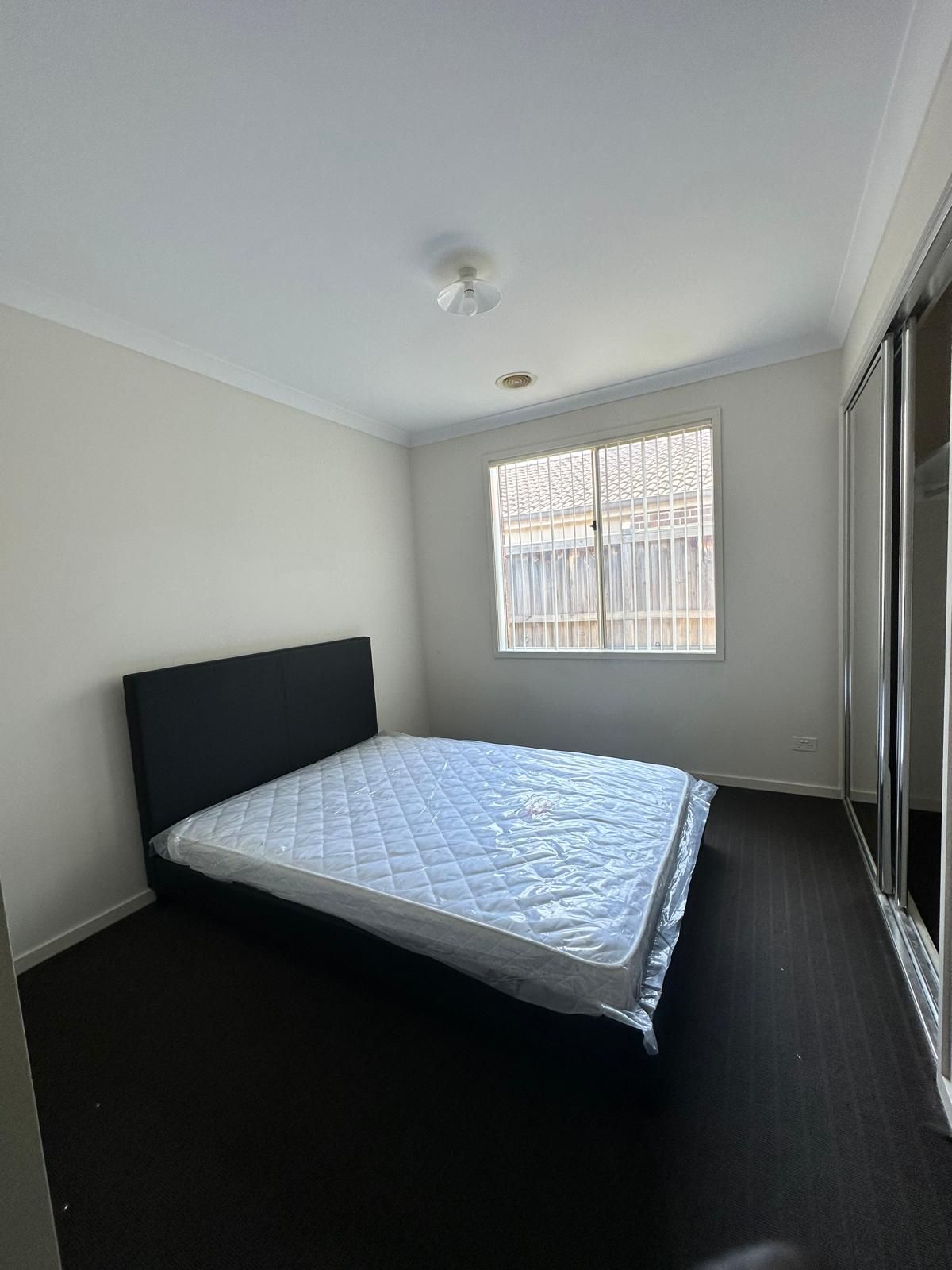 Cranbourne House — Home image 2