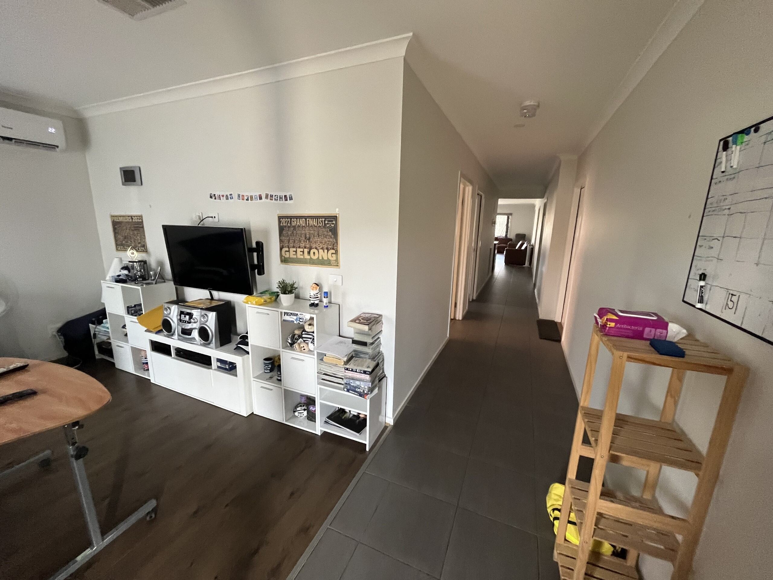 LANDRACE IL - Clyde North, Victoria — Home image 3