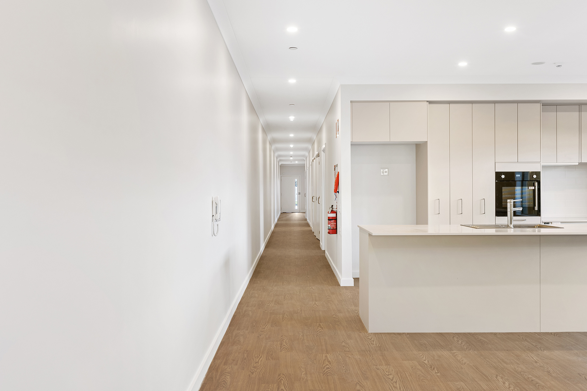 2 Bed/2 Bath High Physical Support House in Bonbeach! — Home image 9