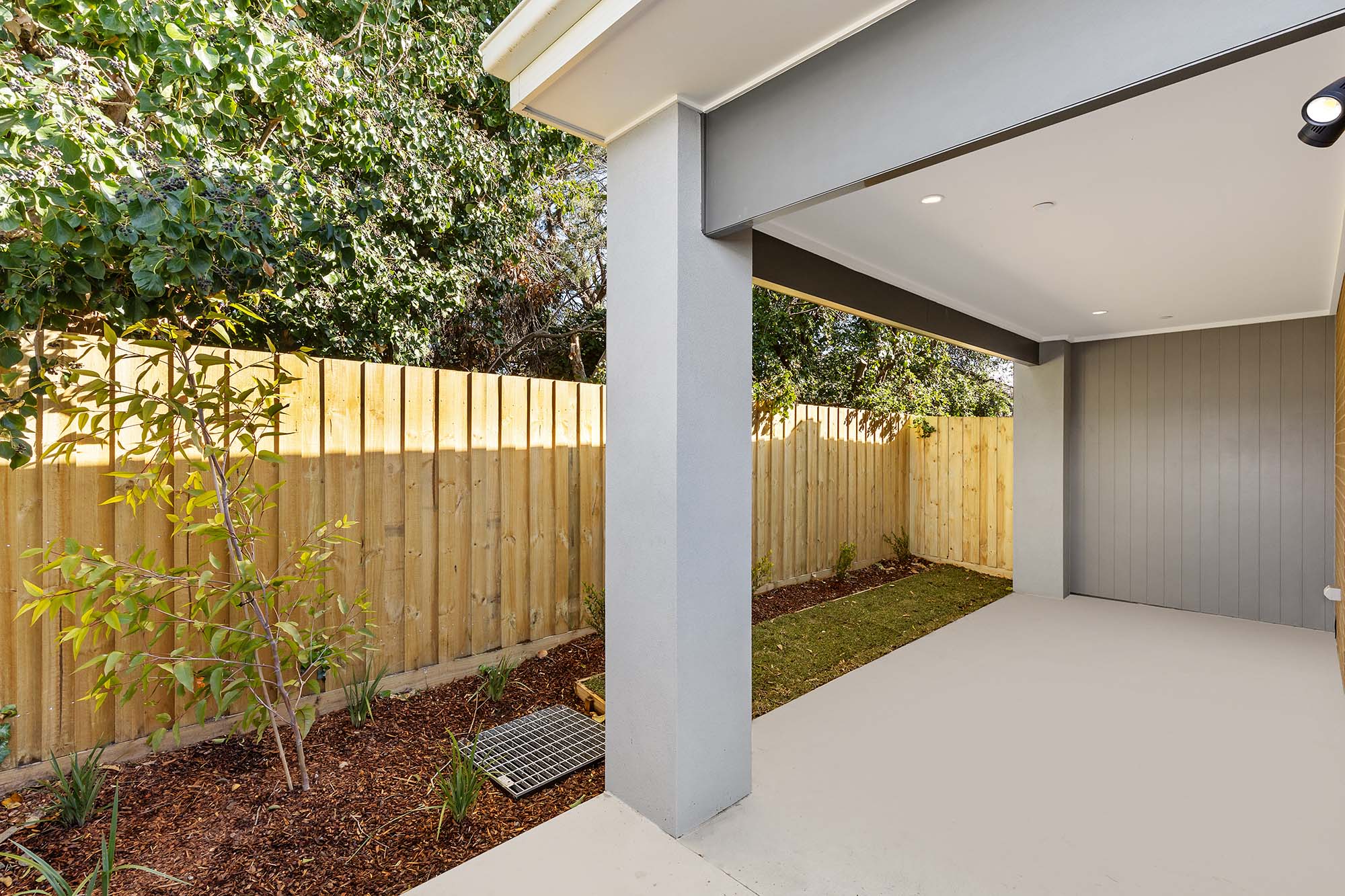 2 Bed/2 Bath High Physical Support House in Bonbeach! — Home image 13