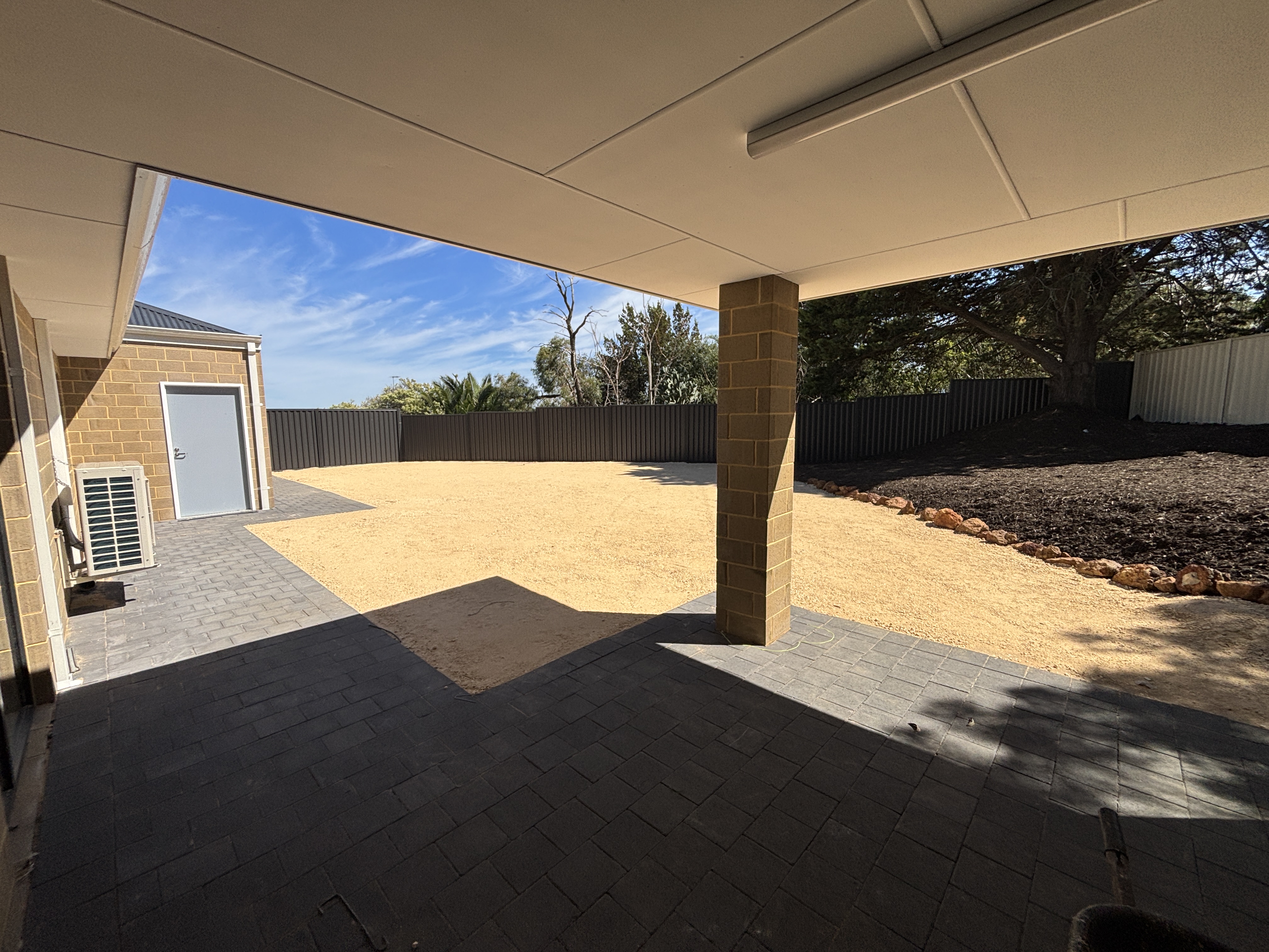 Parmelia Robust SDA House