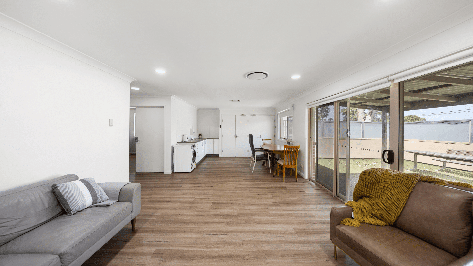 West Ryde – Shared 5-bedroom all male home — Home image 3