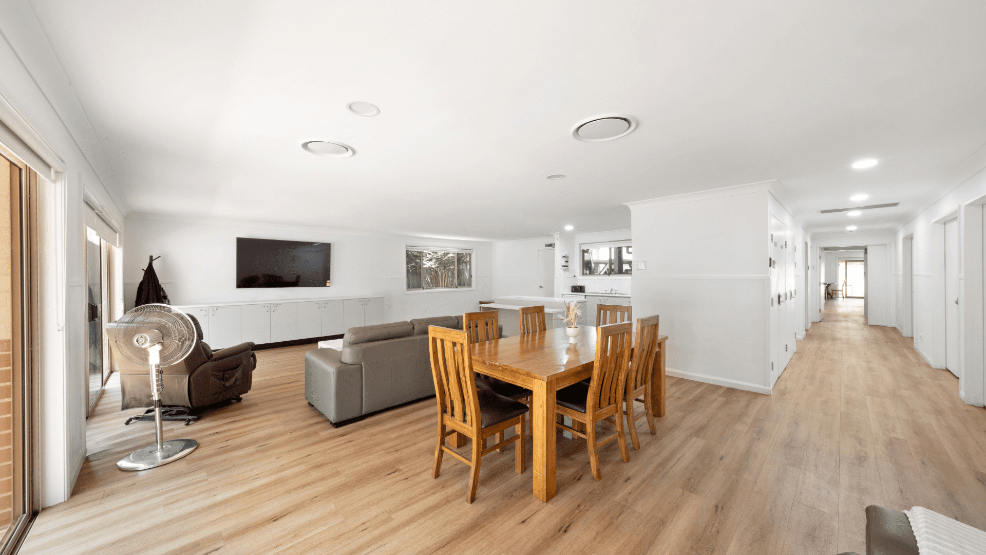 West Ryde – Shared 5-bedroom all male home — Home image 5
