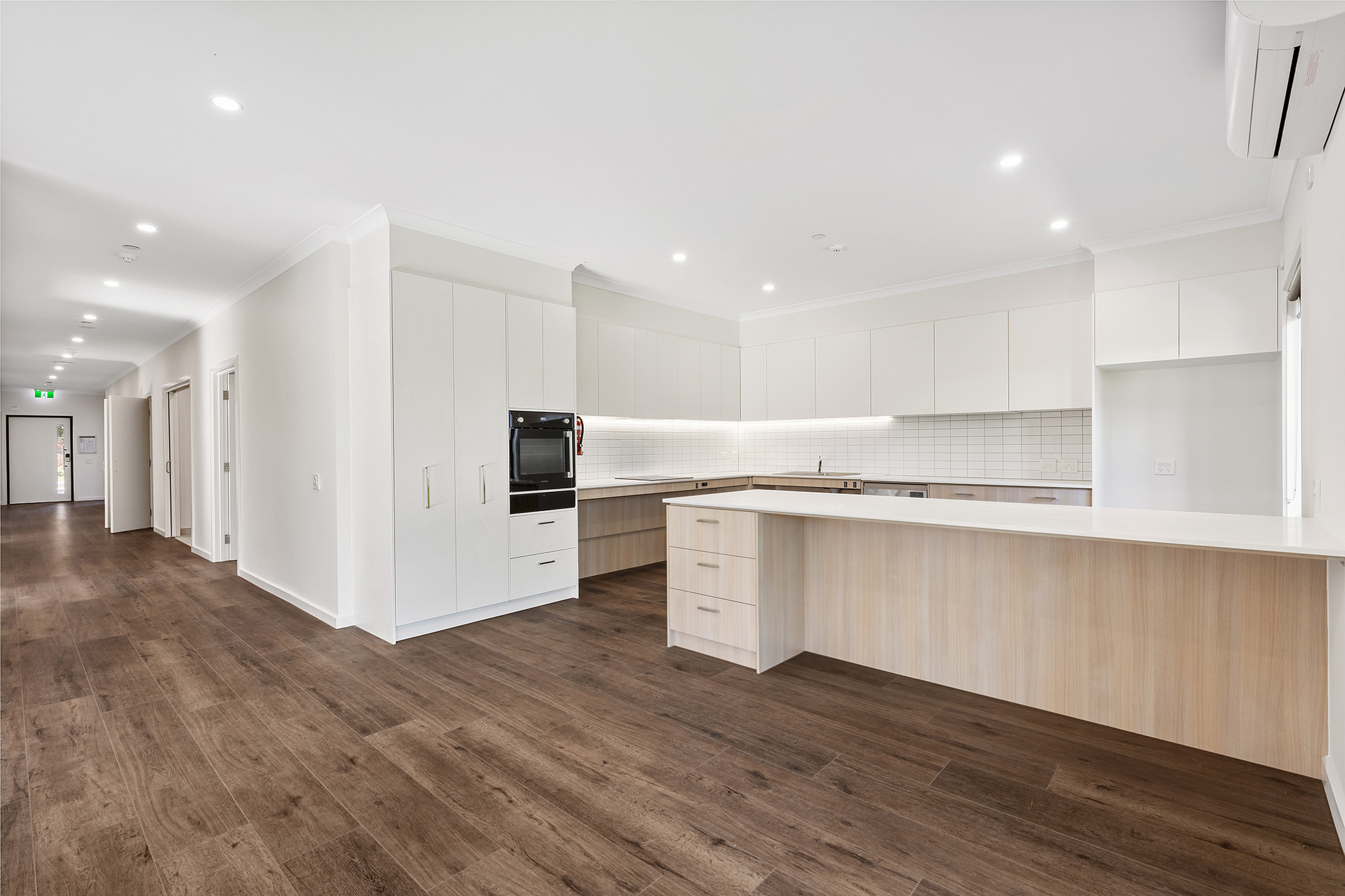 Stunning brand new house in leafy Cranbourne — Home image 5